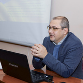 Валерий Губарев 